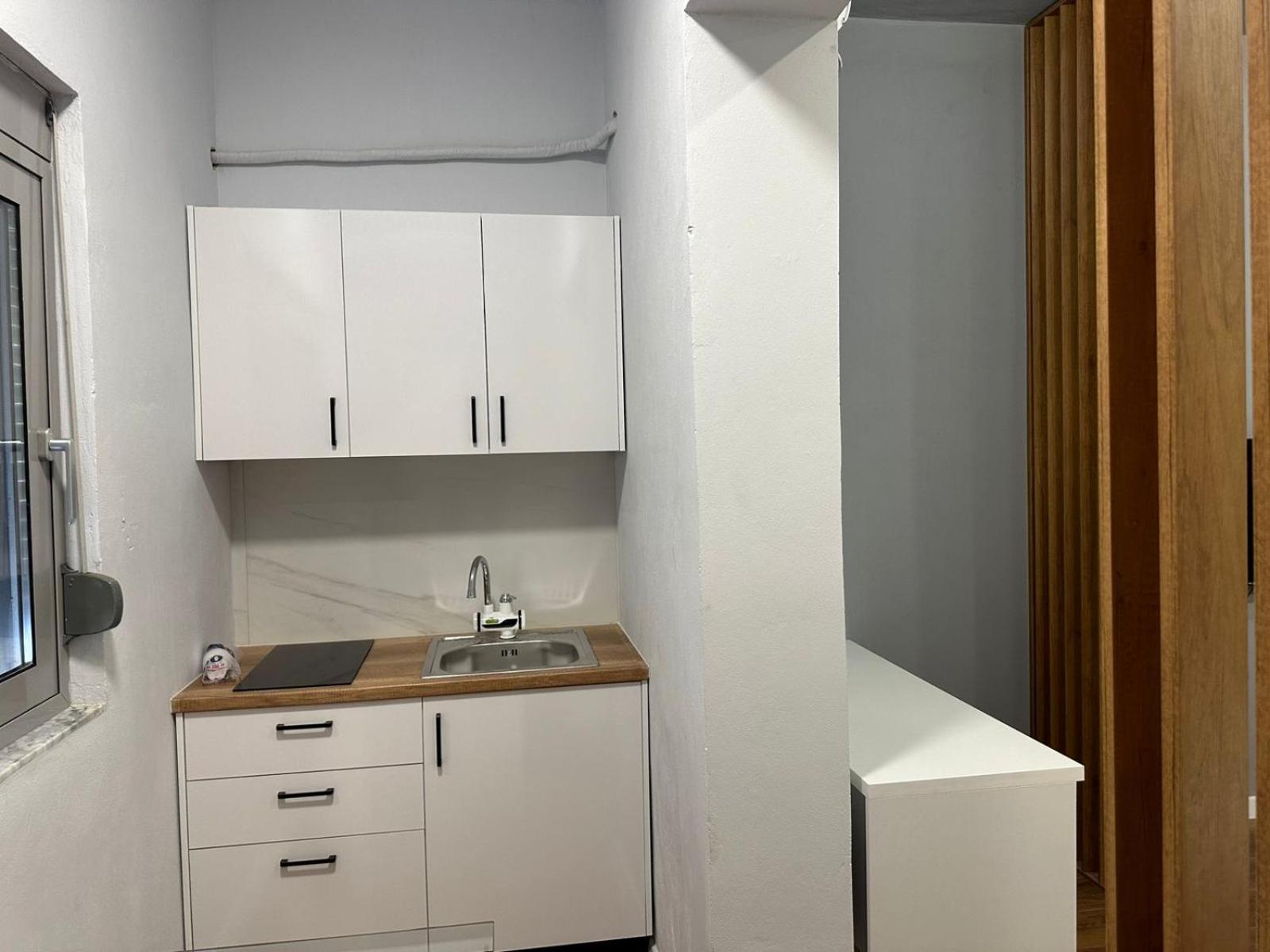 Be Solei Studio Apartments Sol 1 Tirana Kültér fotó