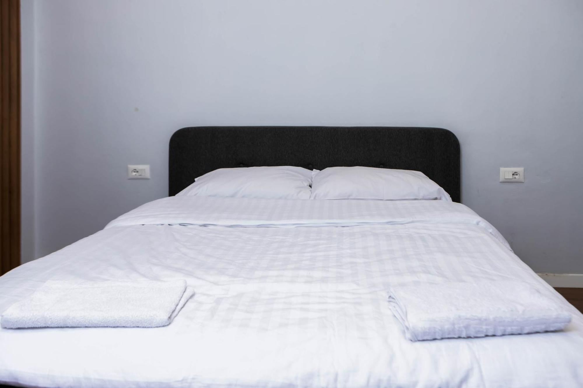 Be Solei Studio Apartments Sol 1 Tirana Kültér fotó